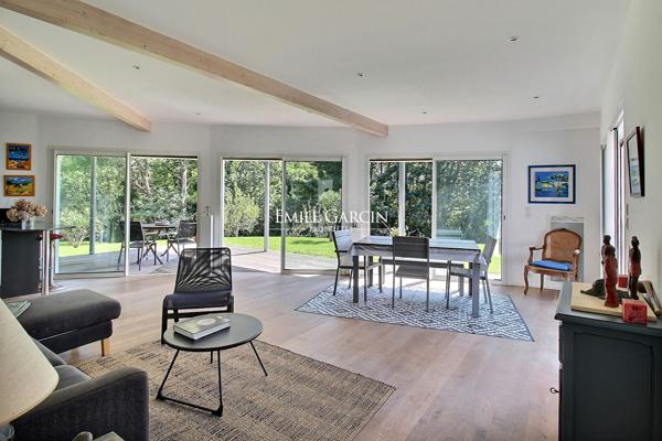 A vendre - Maison de famille - Bidart avec piscine et jardin