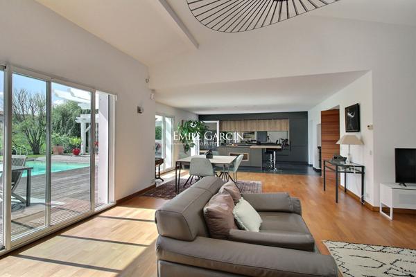 A vendre - Maison de famille - Bidart avec piscine et jardin