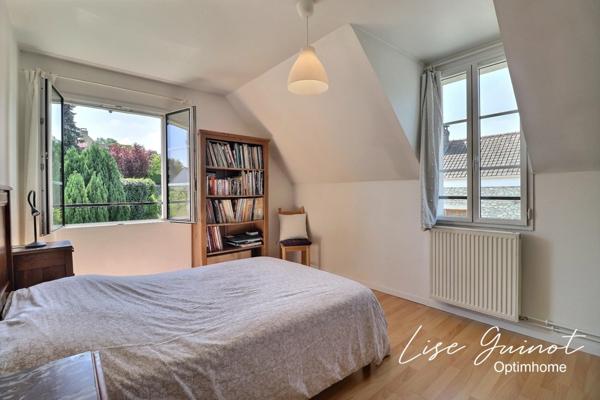 MAISON 4 CHAMBRES + STUDIO INDÉPENDANT + GARAGE