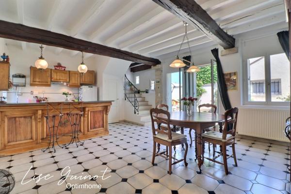 MAISON 4 CHAMBRES + STUDIO INDÉPENDANT + GARAGE