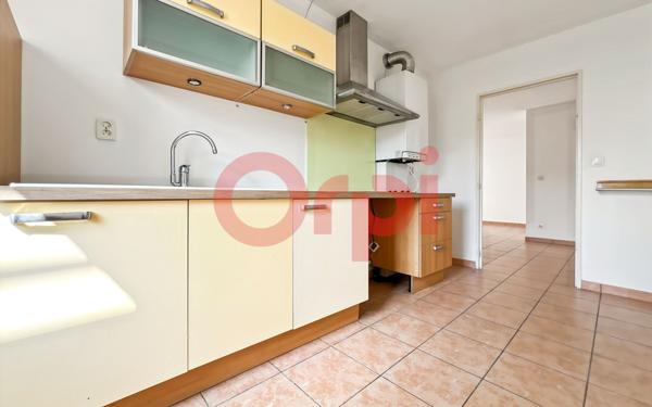 Appartement à vendre    3 pièces • 73,50 m2 Lyon 8