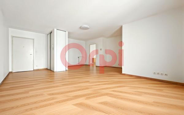 Appartement à vendre    3 pièces • 73,50 m2 Lyon 8