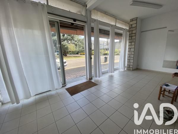 Murs commerciaux  à vendre 56 m² Le Passage