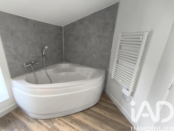Location maison 6 pièces 119 m² La Mothe-Saint-Héray