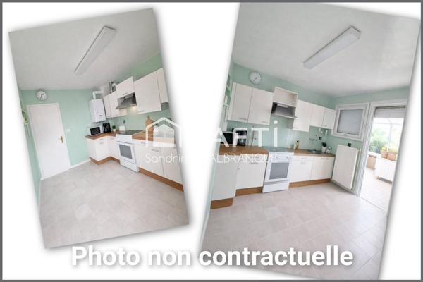 Maison de semi plain pied 3 chambres, grand jardin garage et stationnement privatif