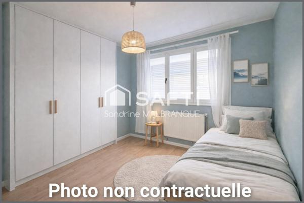 Maison de semi plain pied 3 chambres, grand jardin garage et stationnement privatif