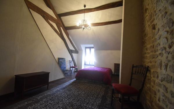 Maison à vendre    4 pièces •  Donzy