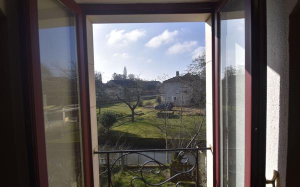 Maison à vendre    4 pièces •  Donzy