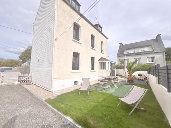 Maison à louer 1 200 € CC Guipavas 7 p 126 m² DPE D