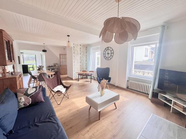 Maison à louer 1 200 € CC Guipavas 7 p 126 m² DPE D
