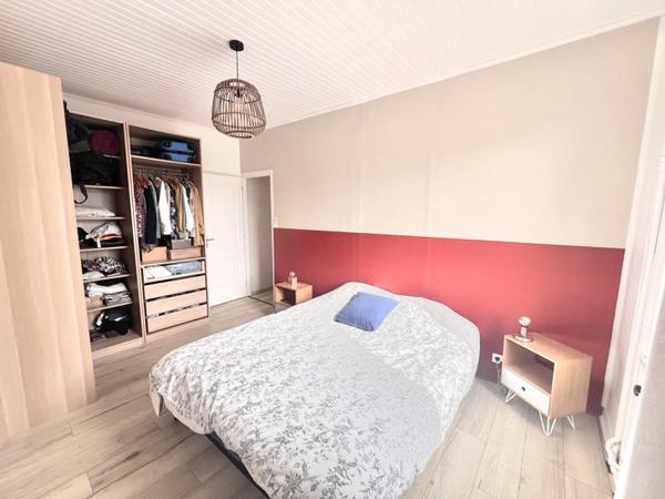 Maison à louer 1 200 € CC Guipavas 7 p 126 m² DPE D