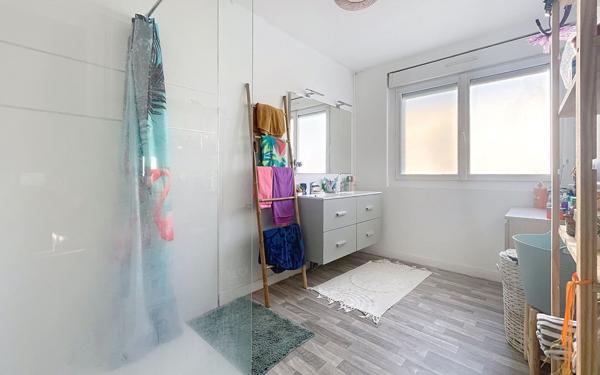 Appartement à vendre    4 pièces • 92,10 m2 La Rochelle