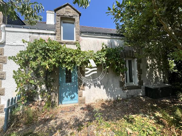 LE BONO, MOCQUARD immobilier vous propose cette maison de charme au cœur du Bono – À deux pas du port et des c