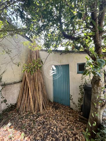 LE BONO, MOCQUARD immobilier vous propose cette maison de charme au cœur du Bono – À deux pas du port et des c