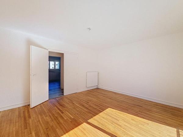 LORIENT : Bel appartement entièrement rénové