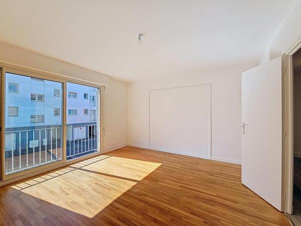 LORIENT : Bel appartement entièrement rénové