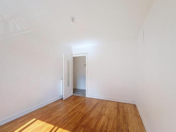 LORIENT : Bel appartement entièrement rénové