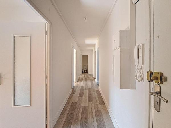 LORIENT : Bel appartement entièrement rénové