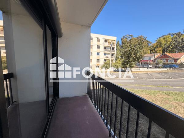 Location Studio 26 m² - 41/43 RUE DU GENERAL BORDAS Talence 33400