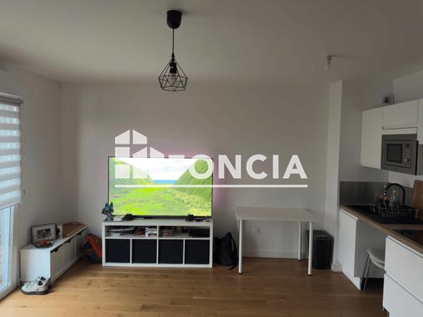 Location Studio 30.3 m² - RESIDENCE LUMINESENS 3 - 54 RUE DE LONDRES PORTE C52 Lens 62300