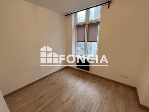 Location Appartement meublé 2 pièces 26.1 m² - 25 RUE BLANCHEMAILLE Roubaix 59100