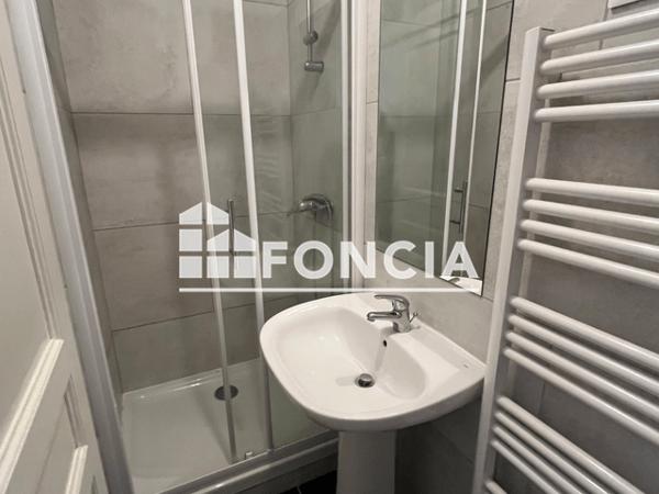 Location Appartement meublé 2 pièces 26.1 m² - 25 RUE BLANCHEMAILLE Roubaix 59100