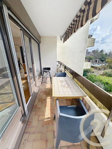 Appartement à vendre  5 pièces - 107,22 m2 NOISY LE ROI - 78