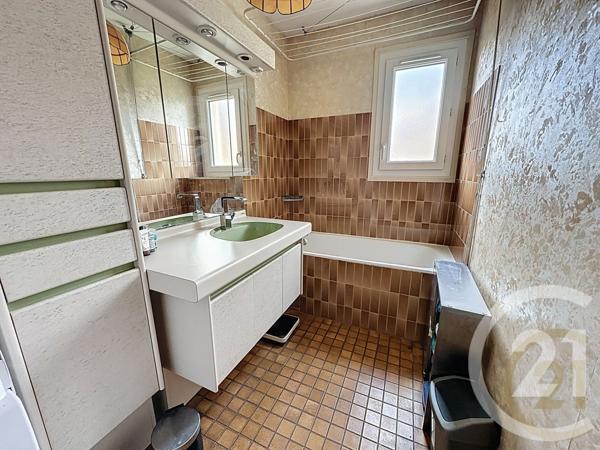 Appartement à vendre  5 pièces - 107,22 m2 NOISY LE ROI - 78