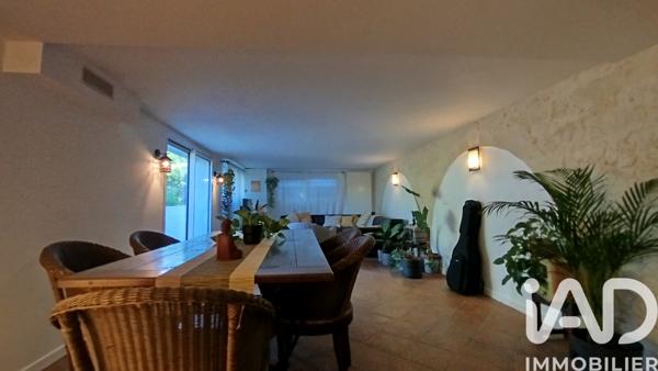 Maison à vendre 6 pièces 150 m² Le Taillan-Médoc