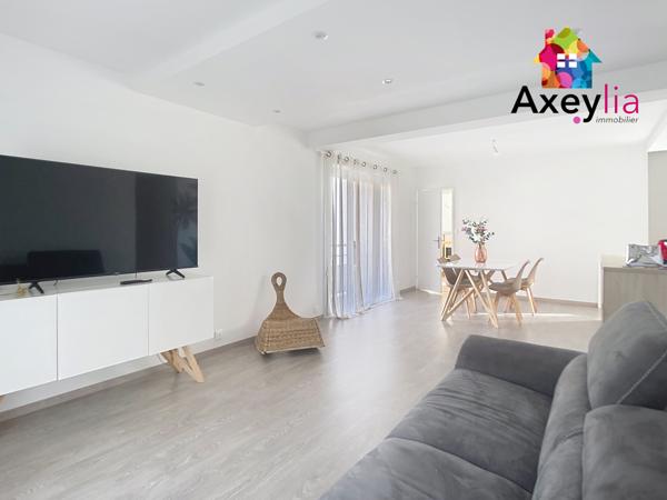 Roanne (42300) A VENDRE - ROANNE CENTRE - APPARTEMENT T4 ENTIÈREMENT RÉNOVÉ AVEC BALCON ET CAVE