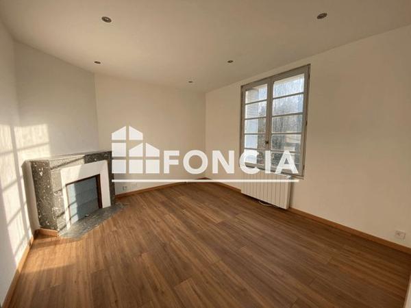 Location Appartement 2 pièces 45.94 m² - 26 RUE DE L'ILE NEUVE Saumur 49400