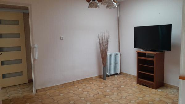 ROCHEFORT - Maison de plain-pied de 103 m²  -  garage - jardin - Proche écoles et commerces