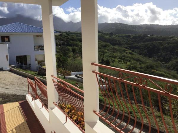 Maison à vendre à Le Carbet en Martinique (97221), ref : 97204-387