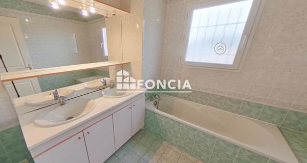 Location Appartement 4 pièces 89.49 m² - Vienne 38200