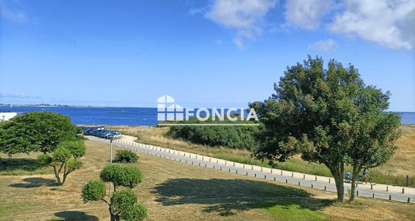 Location Appartement meublé 2 pièces 46.85 m² - Larmor-plage 56260