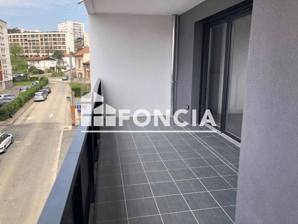 Location Appartement 3 pièces 64.18 m² - 17 RUE PEGERON Vienne 38200
