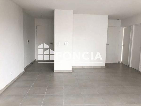 Location Appartement 3 pièces 64.18 m² - 17 RUE PEGERON Vienne 38200