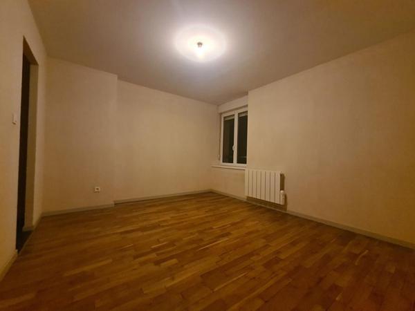 Location Appartement 4 pièces 92.38 m² - Charmes 88130