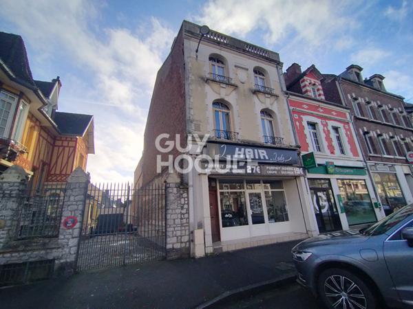 Immeuble à usage mixte Habitation & Local commercial à vendre à PÉRONNE (80200).