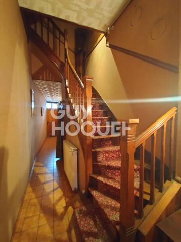 Immeuble à usage mixte Habitation & Local commercial à vendre à PÉRONNE (80200).