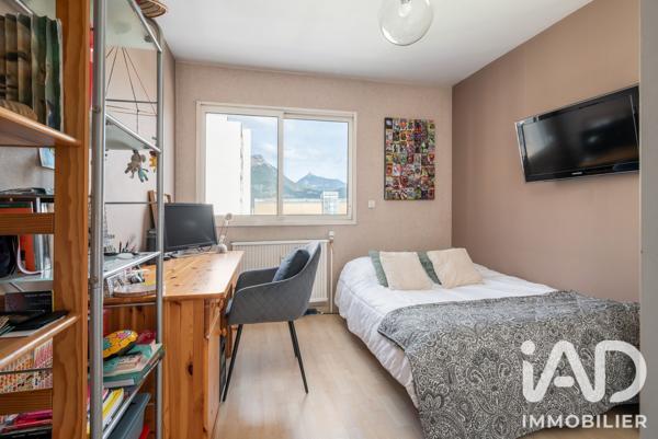 Appartement à vendre 4 pièces 77 m² Grenoble