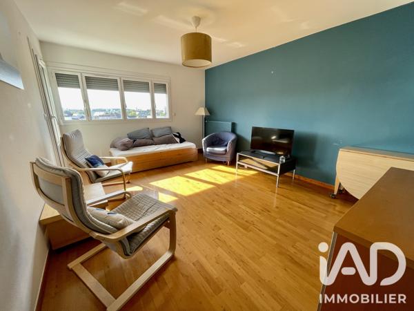 Location appartement 3 pièces 69 m² Tours