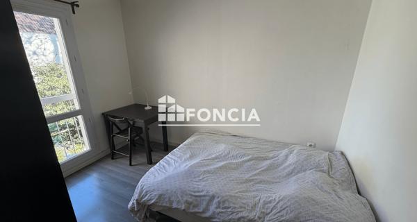 Location Chambre 9.04 m² - Evry 91000