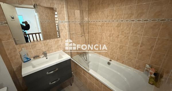 Location Chambre 9.04 m² - Evry 91000