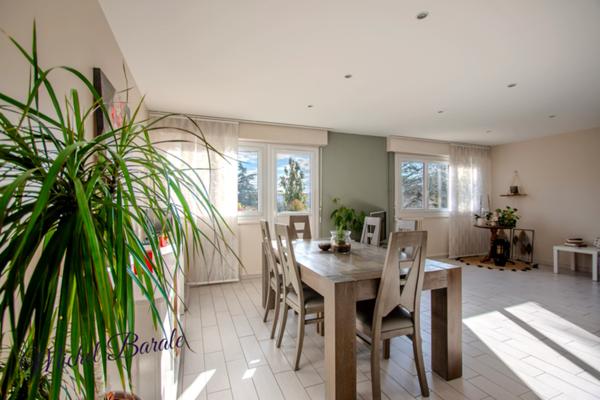 🏡 Feyzin – Lumière, calme et belle rénovation : un appartement où il fait bon vivre !