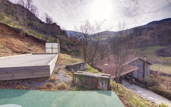 Maison à vendre    5 pièces •  La Valla-en-Gier