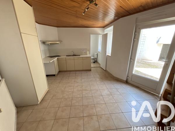 Immeuble à vendre 222 m² Coray