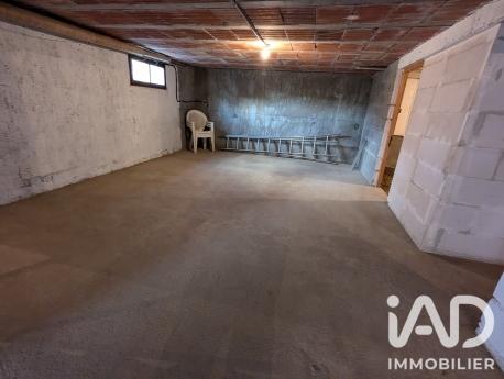 Maison à vendre 5 pièces 84 m² Bourgueil
