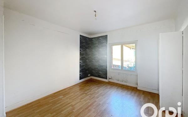 Maison à vendre    4 pièces •  Mariol