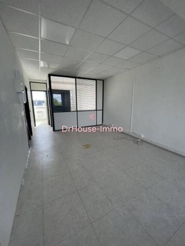 Immeuble à vendre 10 pièces de 542 m²